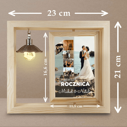 1 rocznica - Druk na szkle w drewnianej ramce + led, spersonalizowany prezent dla pary - idamell.com