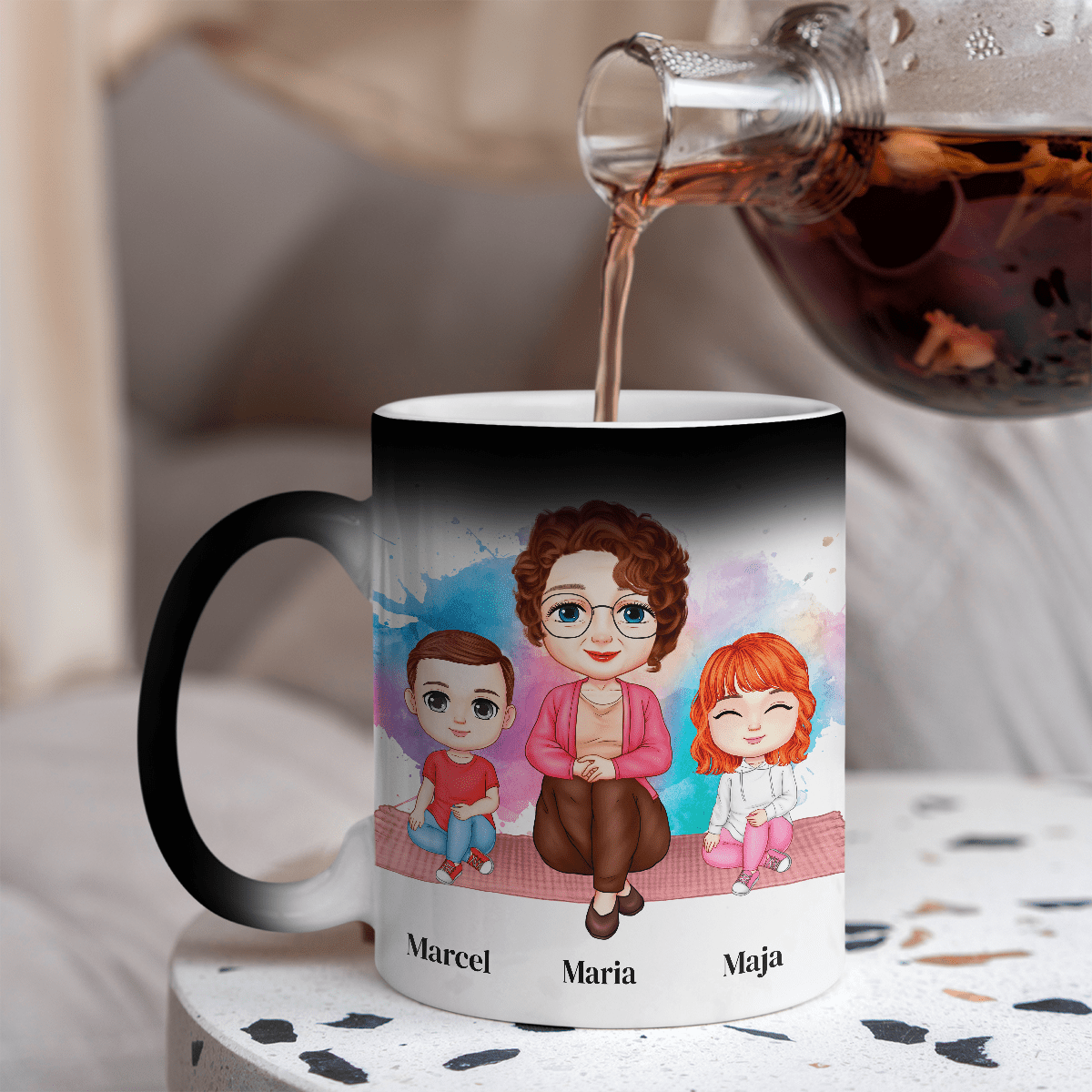 Babcia razem z wnukami Clipart - 1x Kubek magiczny z nadrukiem, spersonalizowany prezent dla babci - idamell.com