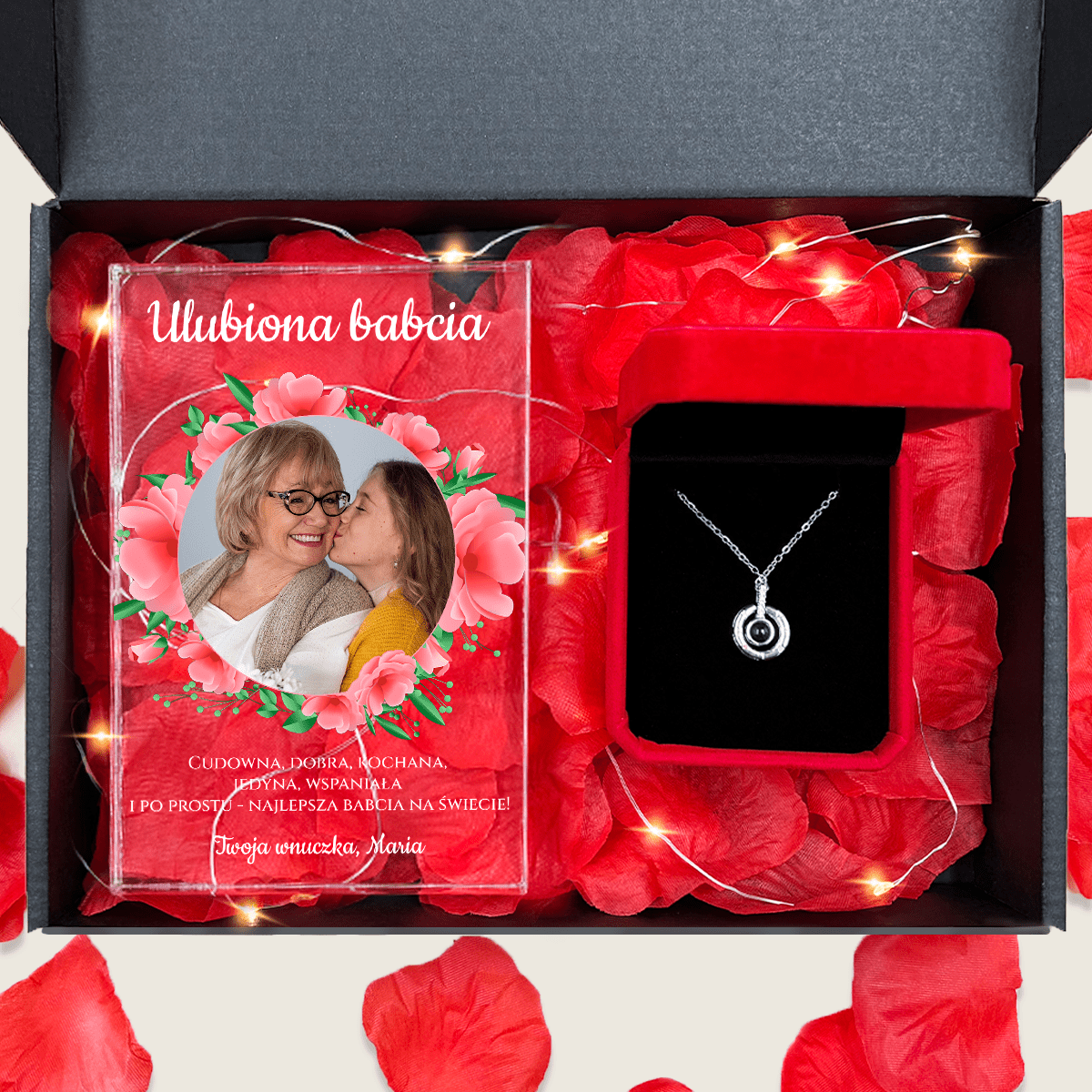 Druk na szkle WSPANIAŁA BABCIA + wisiorek box 2 w 1 - zestaw prezentowy, spersonalizowany prezent dla babci - idamell.com