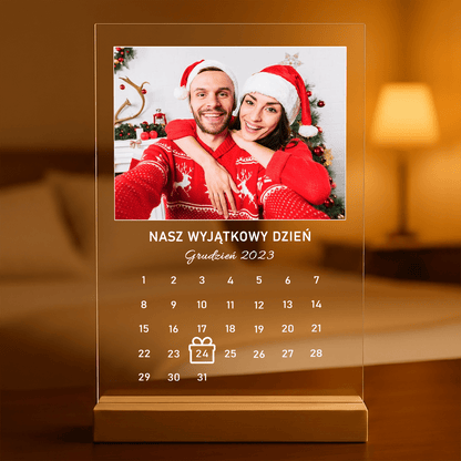 Kalendarz ze zdjęciem świątecznym - Druk na szkle, spersonalizowany prezent dla pary - idamell.com