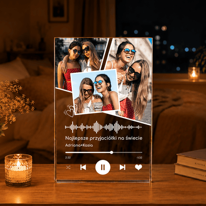 Kolaż zdjęć przyjaciółek + Spotify - Druk na szkle, spersonalizowany prezent dla przyjaciółki - idamell.com