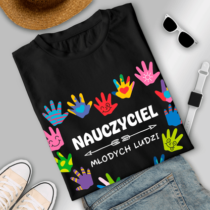 Koszulka damska z nadrukiem NAUCZYCIEL MŁODYCH LUDZI - spersonalizowany prezent dla nauczycielki - idamell.com