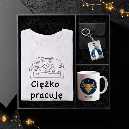 Koszulka + kubek + brelok CHŁOPAK - Box prezentowy, spersonalizowany prezent dla chłopaka - idamell.com