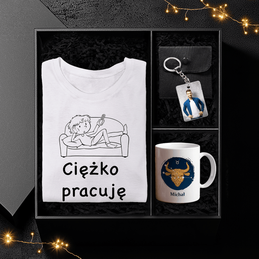 Koszulka + kubek + brelok CHŁOPAK - Box prezentowy, spersonalizowany prezent dla chłopaka - idamell.com