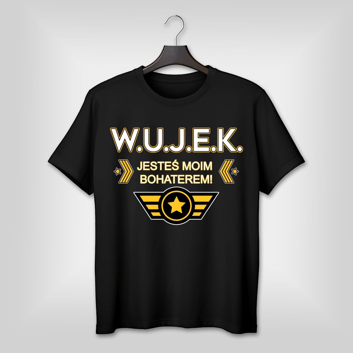 Koszulka męska z nadrukiem W.U.J.E.K. - spersonalizowany prezent dla wujka - idamell.com