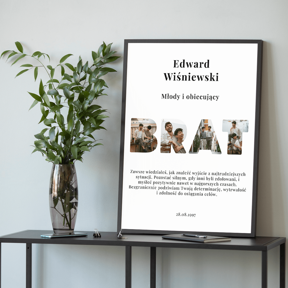 Młody i obiecujący - plakat, spersonalizowany prezent dla brata - idamell.com