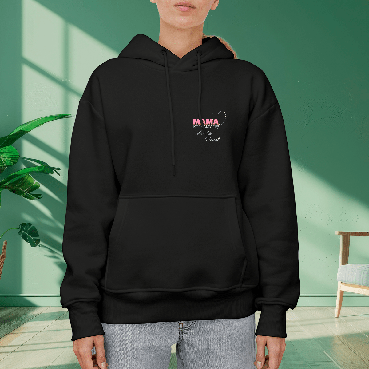 Personalizowana bluza damska z własnym nadrukiem KOCHAMY CIĘ - prezent dla mamy - idamell.com