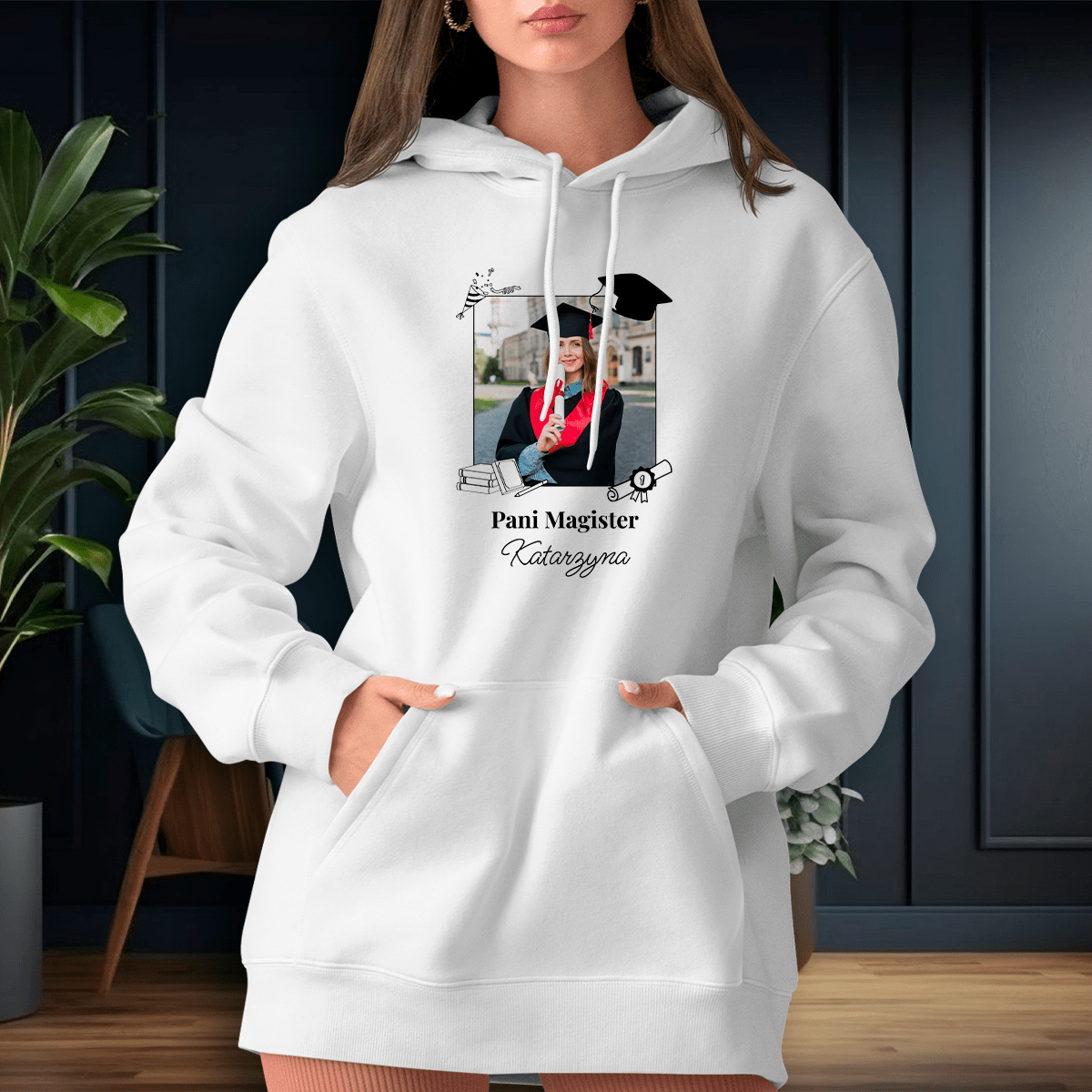 Personalizowana bluza damska z własnym nadrukiem PANI MAGISTER - prezent dla niej - idamell.com