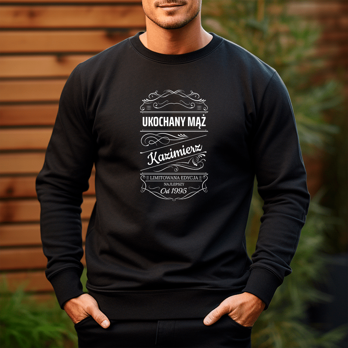 Personalizowana bluza męska z własnym nadrukiem UKOCHANY MĄŻ - prezent dla męża - idamell.com