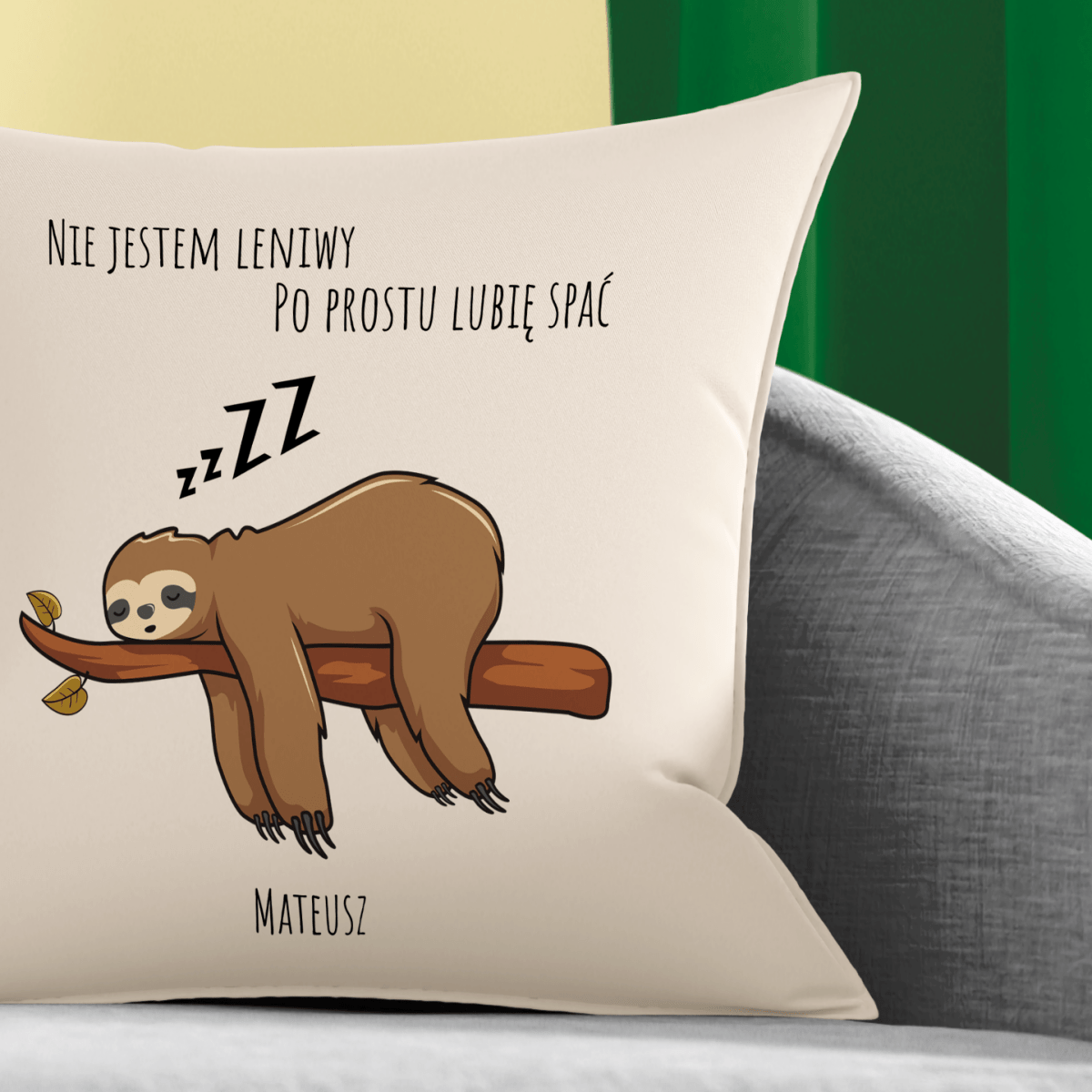 Poduszka z własnym nadrukiem NIE JESTEM LENIWY - spersonalizowany prezent dla przyjaciela - idamell.com