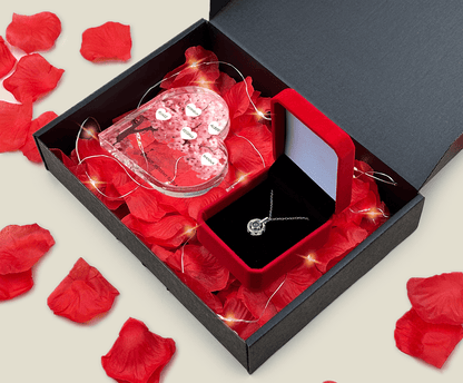 Serce akrylowe DRZEWO Z IMIONAMI + wisiorek Box 2 w 1 - zestaw prezentowy, spersonalizowany prezent dla mamy - idamell.com