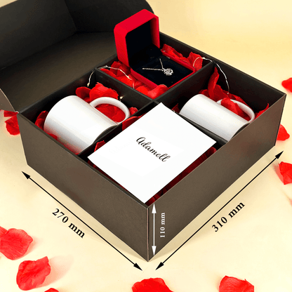Wisiorek + 2x kubek z nadrukiem PRZYJAŹŃ box 3 w 1 - zestaw prezentowy box, spersonalizowany prezent dla przyjaciółki - idamell.com