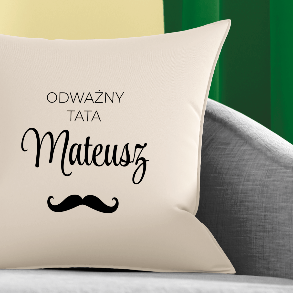 Zestaw 2 poduszek z własnym nadrukiem MAMA & TATA - spersonalizowany prezent dla rodziców - idamell.com