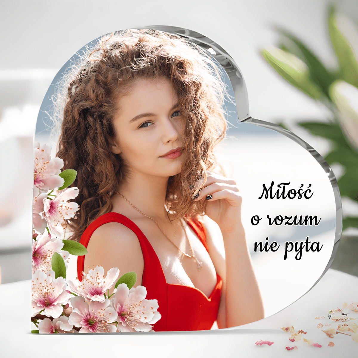 Miłość o rozum nie pyta - Szklane serce, spersonalizowany prezent dla niej - idamell.com