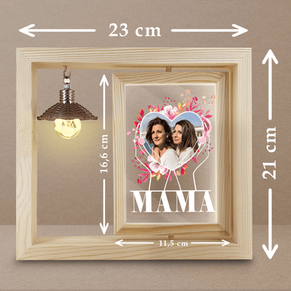 Serce w dłoniach - Druk na szkle w drewnianej ramce + led, spersonalizowany prezent dla mamy - idamell.com