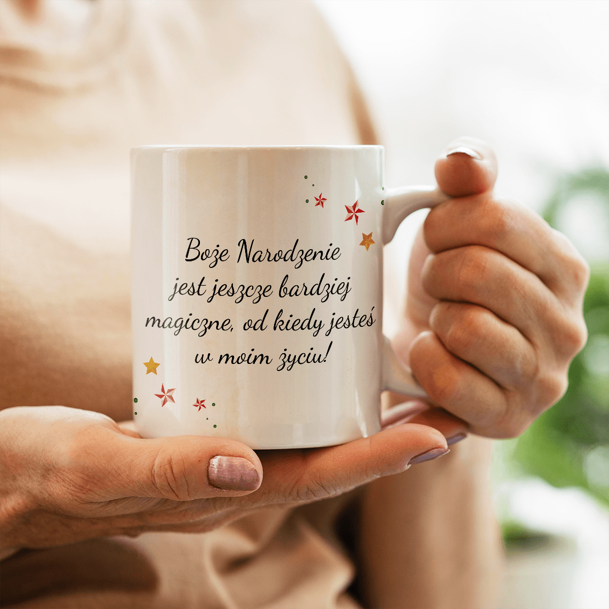 Świąteczny motyw + imię - Kubek z nadrukiem, spersonalizowany prezent dla niej - idamell.com