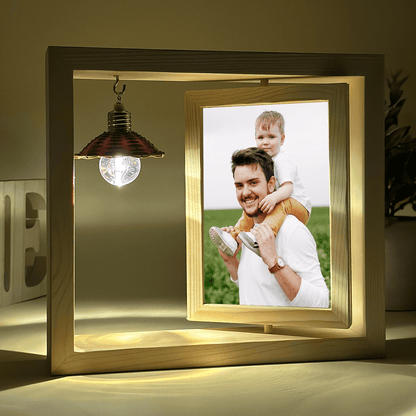 Tata i dziecko - Druk na szkle w drewnianej ramce + led, spersonalizowany prezent dla taty - idamell.com